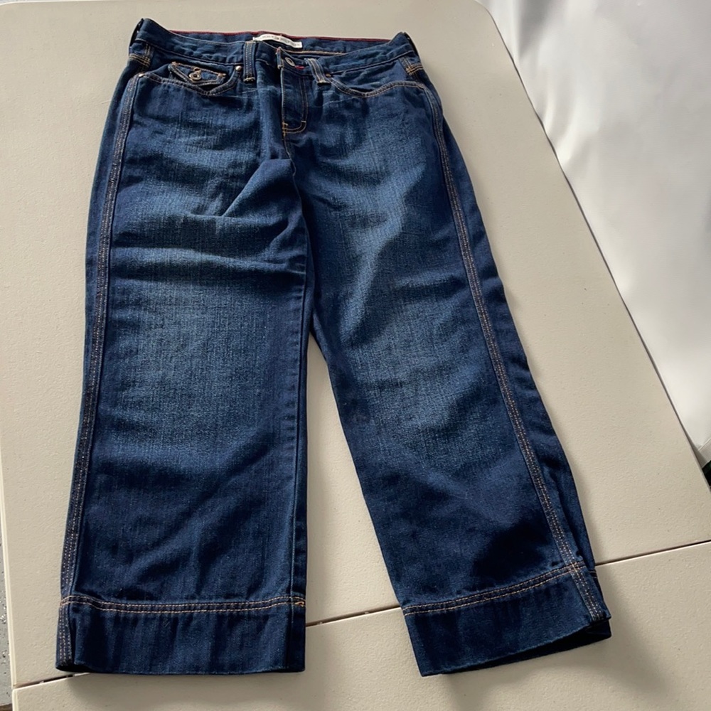 ✨TOMMY HILFIGER✨ wide leg jean capris like new